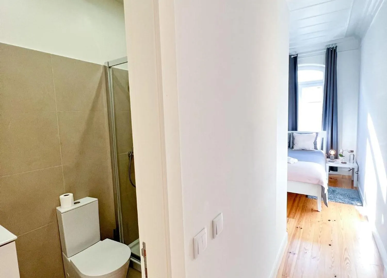 Cozy Room With Privative Bathroom On Rua Augusta Lisboa Rum i privatbostad